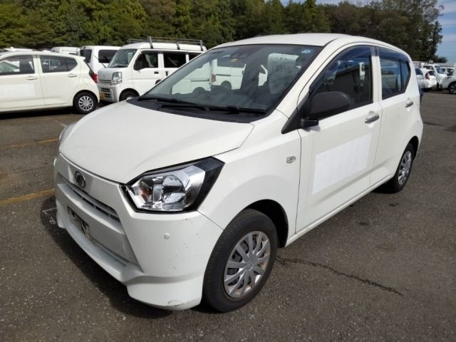 13356 Daihatsu Mira e s LA350S 2018 г. (LUM Tokyo Nyusatsu)